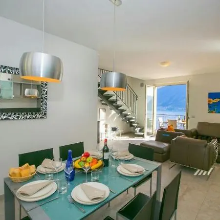 Colonno Sleeps 6 Pool