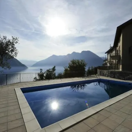 Apartamento Colonno Sleeps 6 Pool Sala Comacina